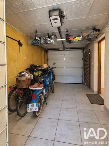 Maison à vendre 5 pièces 127 m² Saint-Germain-Laprade