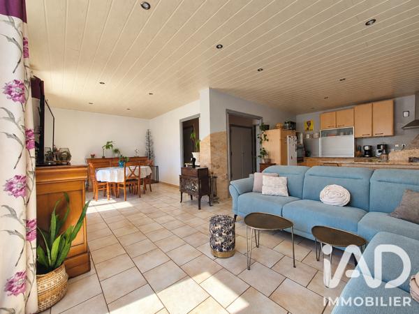 Maison à vendre 5 pièces 127 m² Saint-Germain-Laprade