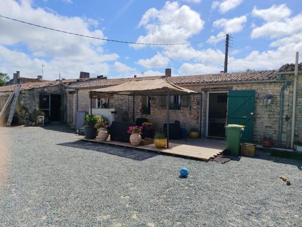 Bien rare sur l'île d'Oléron : authenticité et multiples possibilités d'aménagement
