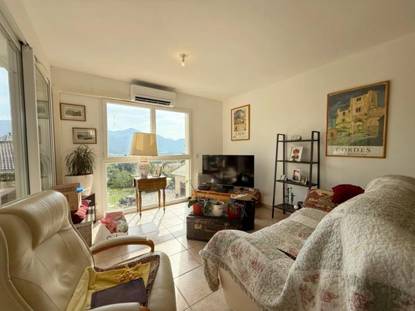 Appartement à vendre 3 pièces terrasse et grand garage (05)