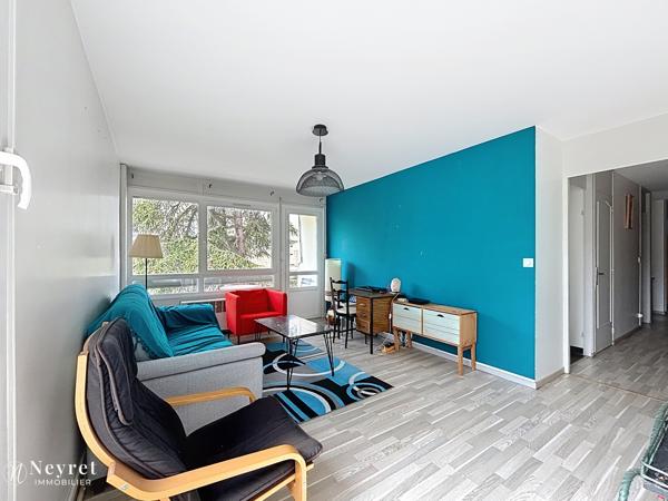 OULLINS - IDÉAL INVESTISSEURS ET PRIMO ACCÉDANT - T3 69 m2 avec balcon et cave à 5 min du métro B