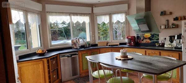 Maison à vendre à Saint-Cyr-sur-Loire dans l'Indre-et-Loire (37540), ref : 37007-2770