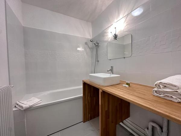 Appartement Paris 2 pièce(s) 48 m2