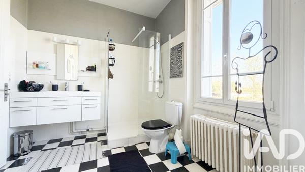Maison à vendre 6 pièces 133,4 m² Bonson