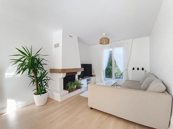 Maison 4 pièces - 75 m² Exclusivité efficity