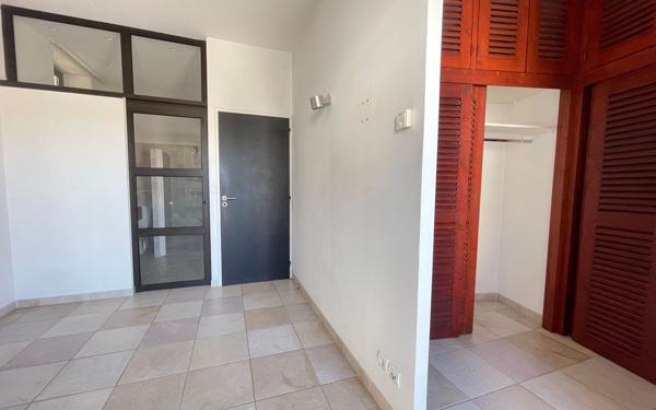 Appartement à vendre    4 pièces • 133,82 m2 Pouillon