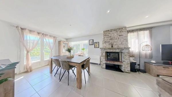 A VENDRE - VENCE - MAISON INDIVIDUELLE 122,76m2 -  4 PIÈCES  -  STUDIO INDÉPENDANT