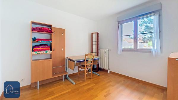 Maison T5 122m² 4 chambres garage terrasse jardin Ferney-Voltaire 01210