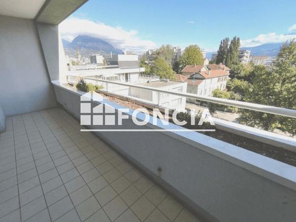 Location Appartement 2 pièces 55.79 m² - 21 AVENUE MARCELIN BERTHELOT Grenoble 38100