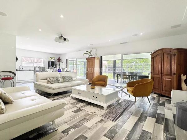 Vente Maison 5 pièces 185 m2 à Orcet