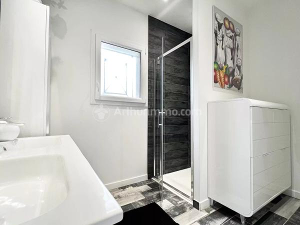 Vente Maison 5 pièces 185 m2 à Orcet