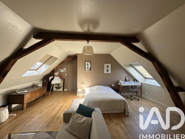 Maison à vendre 8 pièces 229,38 m² Chemiré-en-Charnie
