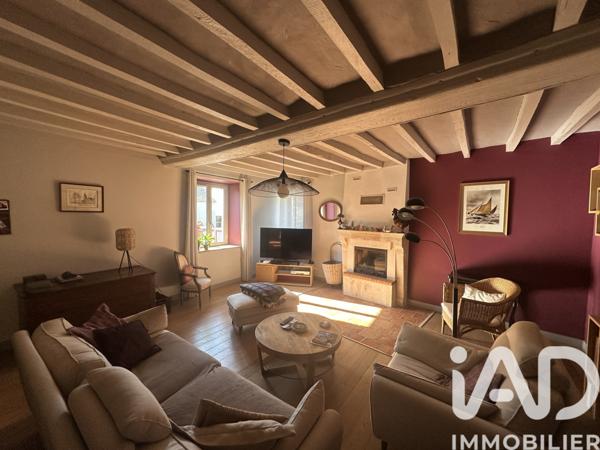 Maison à vendre 8 pièces 229,38 m² Chemiré-en-Charnie