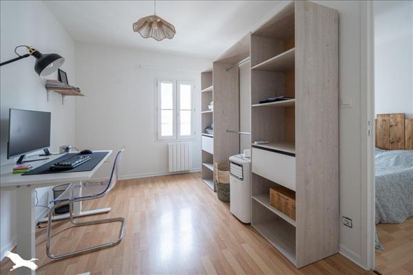 Immeuble à vendre |  Saintes |  200 m²