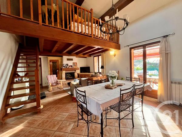 Maison à vendre  4 pièces - 87,30 m2 ST CYR SUR MER - 83