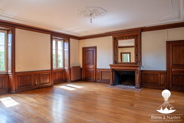 A VENDRE Manoir Immeuble - DERVAL , Derval