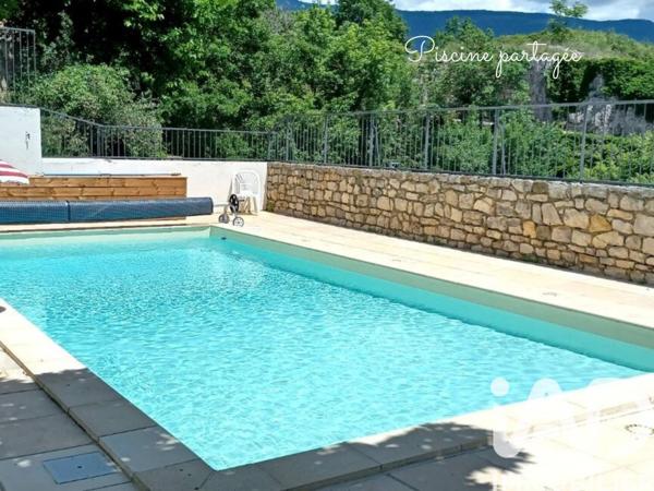Immeuble à vendre 110 m² Sainte-Jalle