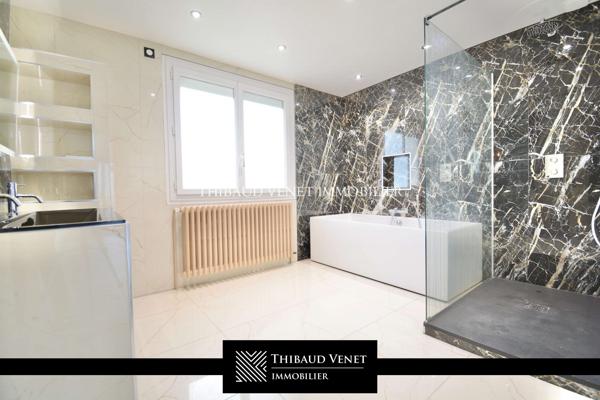 Maison individuelle à vendre, 7 pièces - Bourg-en-Bresse 01000