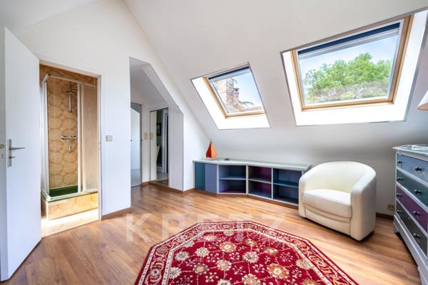 Propriété familiale avec piscine