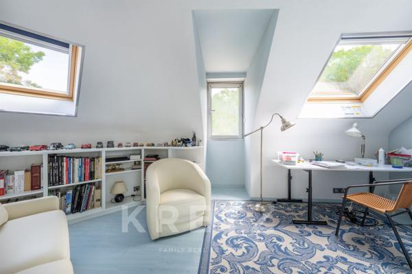 Propriété familiale avec piscine