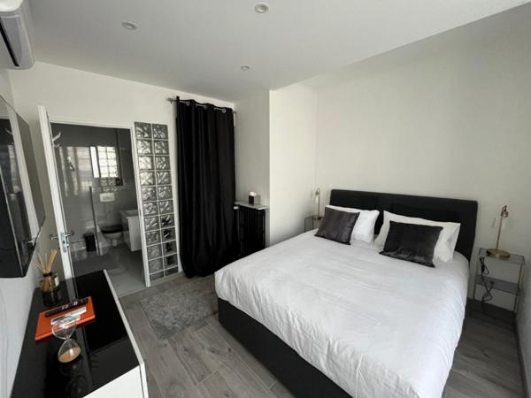 Lumineux 2 pièces 40m2 idéalement situé à 200m de la Croisette