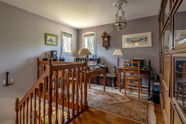 Maison de caractère 230 m² ,4 chambres, piscine, parc 3650m²