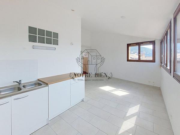 À louer ? Appartement T1 de 29 m² ? Centre-ville de Manosque ? 4? étage