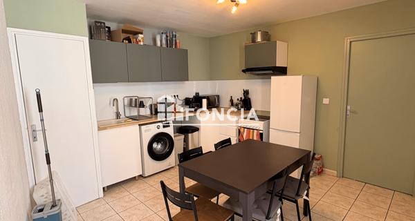 Location Appartement meublé 4 pièces 80.95 m² - Pont-saint-esprit 30130