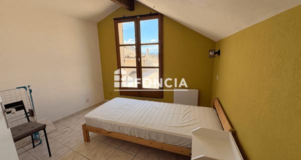 Location Appartement meublé 4 pièces 80.95 m² - Pont-saint-esprit 30130