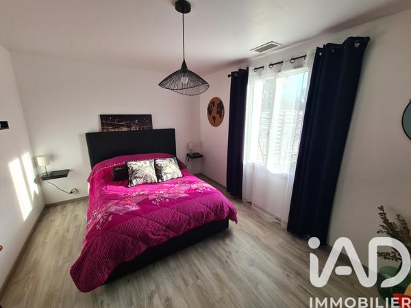 Maison à vendre 9 pièces 213 m² Puy-du-Lac
