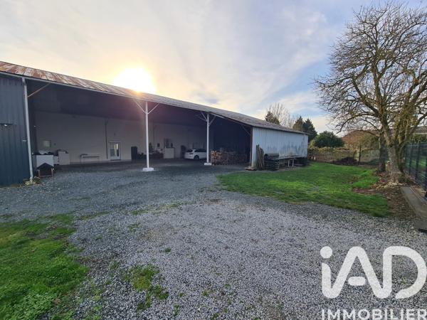 Maison à vendre 9 pièces 213 m² Puy-du-Lac