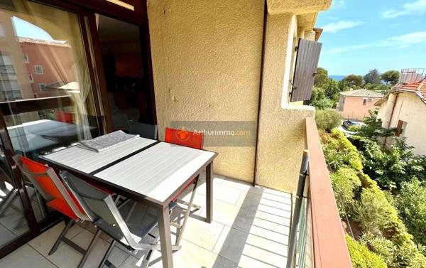 Vente Appartement 3 pièces 60 m2 à Saint-Aygulf