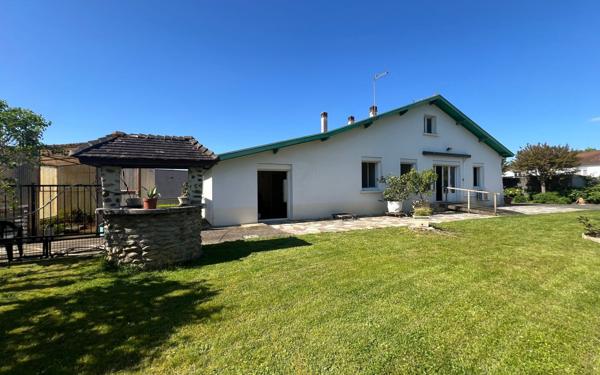 Maison à vendre    4 pièces • 120 m2 Morlaàs