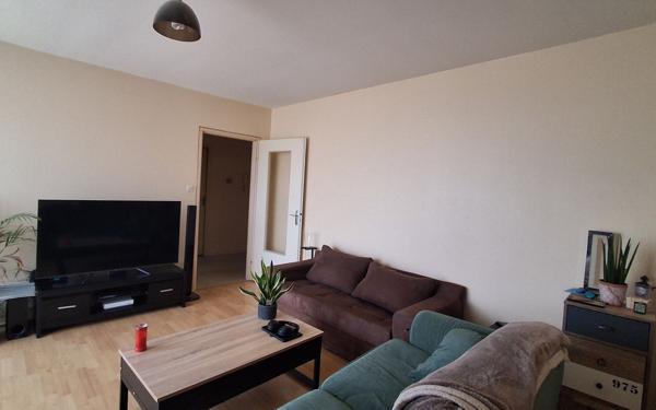 Appartement à vendre    3 pièces • 66 m2 Lannion