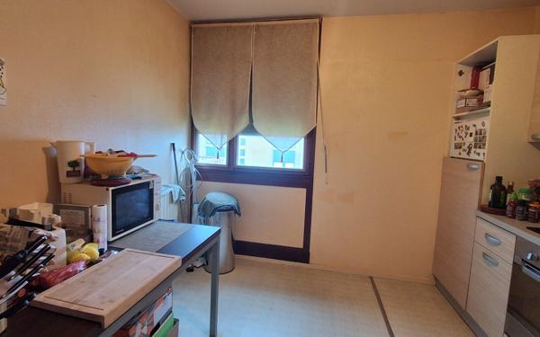 Appartement à vendre    3 pièces • 66 m2 Lannion