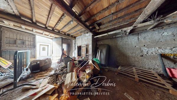 CONQUES SUR ORBIEL - MAISON A RENOVER - GARAGE