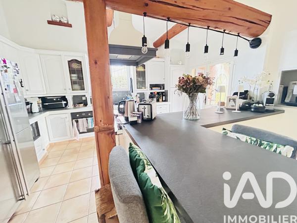 Maison à vendre 5 pièces 215 m² Rognonas