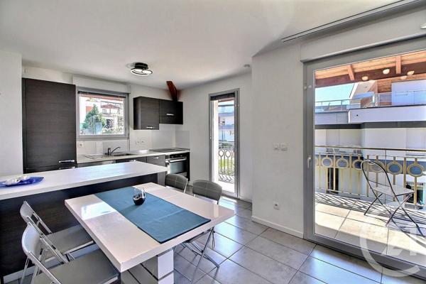 Appartement F4 à vendre  4 pièces - 73,49 m2 NEUVECELLE - 74