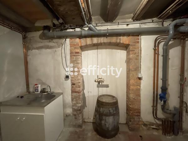 Maison 10 pièces - 392 m²