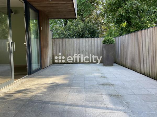 Maison 10 pièces - 392 m²