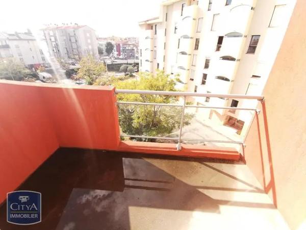 Appartement à louer 2 pièces 31.79m² Perpignan (66100)