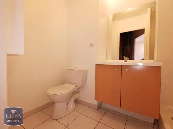 Appartement à louer 2 pièces 31.79m² Perpignan (66100)