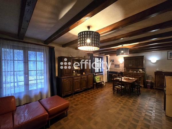 Maison 6 pièces - 183 m² Exclusivité efficity