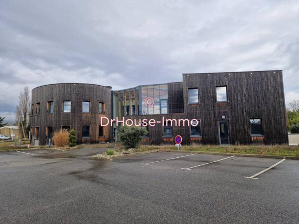 Bureau à vendre 25 pièces de 1 130 m²