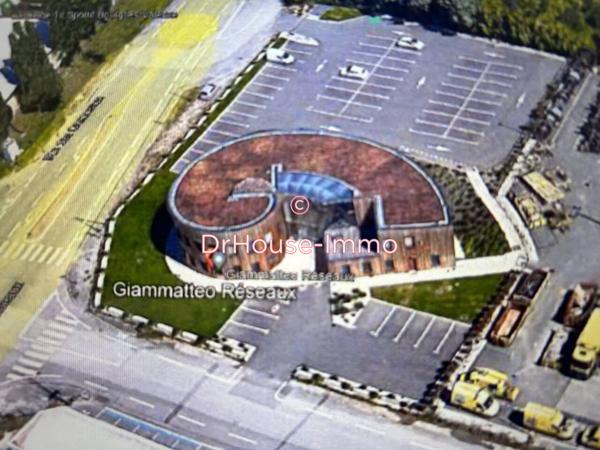 Bureau à vendre 25 pièces de 1 130 m²