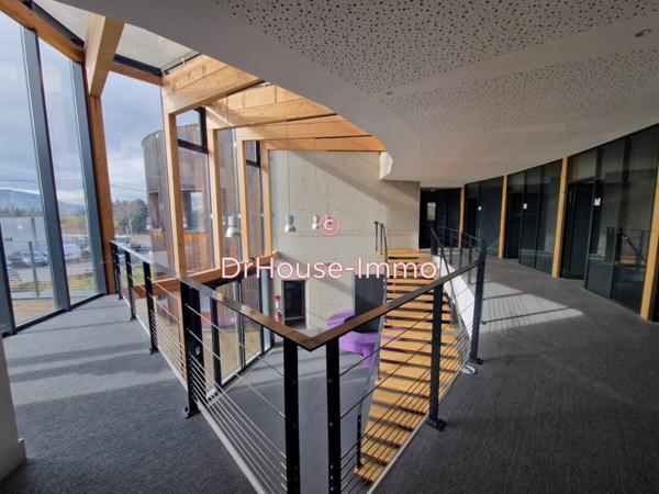 Bureau à vendre 25 pièces de 1 130 m²