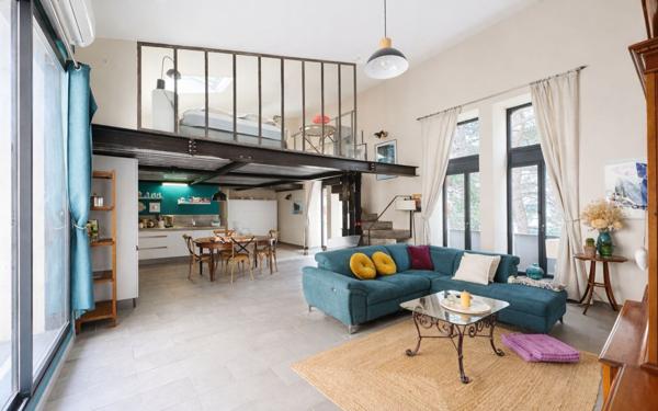 Appartement à vendre    2 pièces •  Nîmes