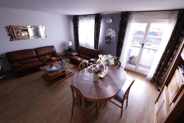 Dpt Val d'Oise (95), à vendre SAINT GRATIEN appartement T4