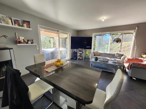 Au calme, votre maison familiale.