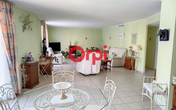 Maison à vendre    4 pièces •  Prades